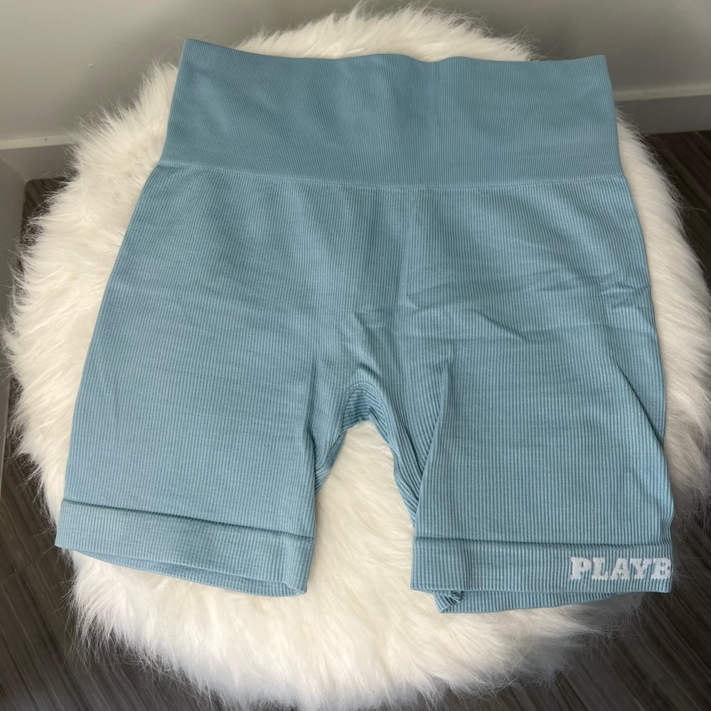 ATHLETIC SHORTS